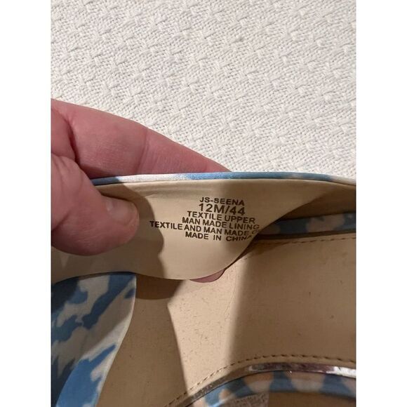 New Jessica Simpson blue and white Wedges - Picture 5 of 6